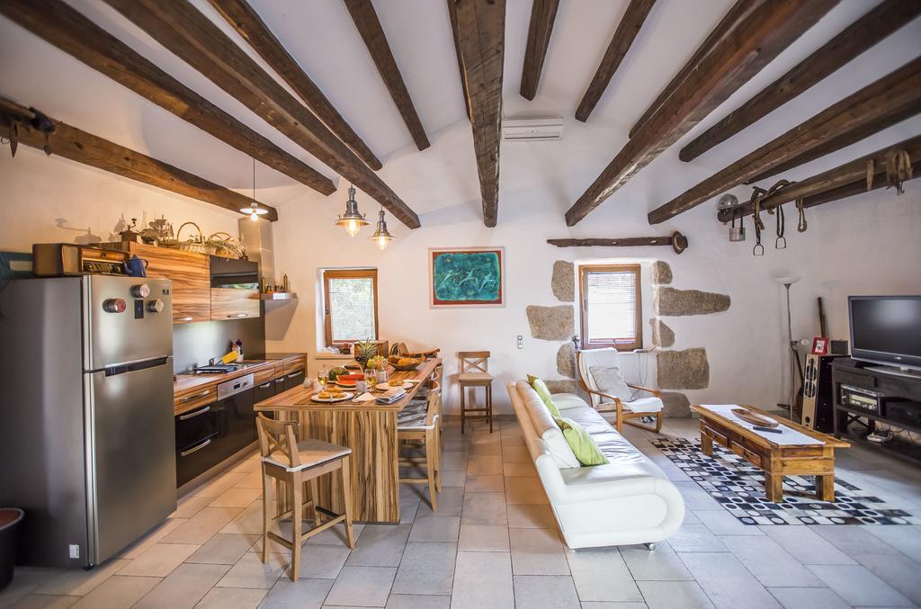 Apartments Villa Kras Krk Malinska Eksteriør bilde