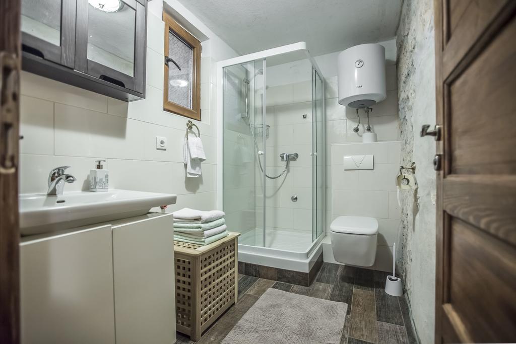 Apartments Villa Kras Krk Malinska Eksteriør bilde