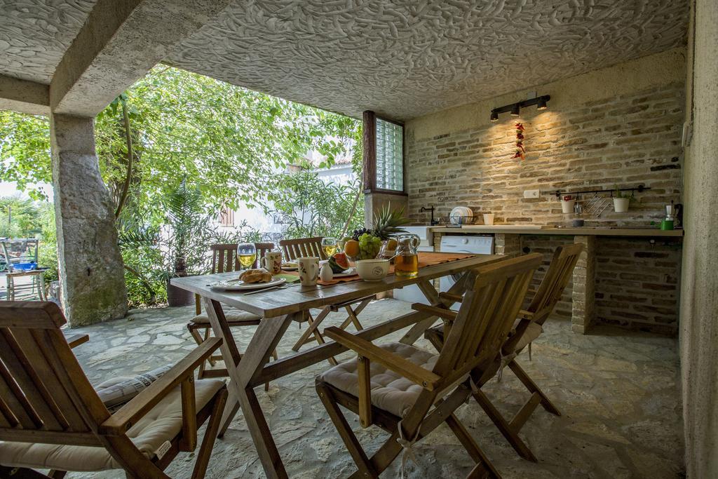 Apartments Villa Kras Krk Malinska Eksteriør bilde